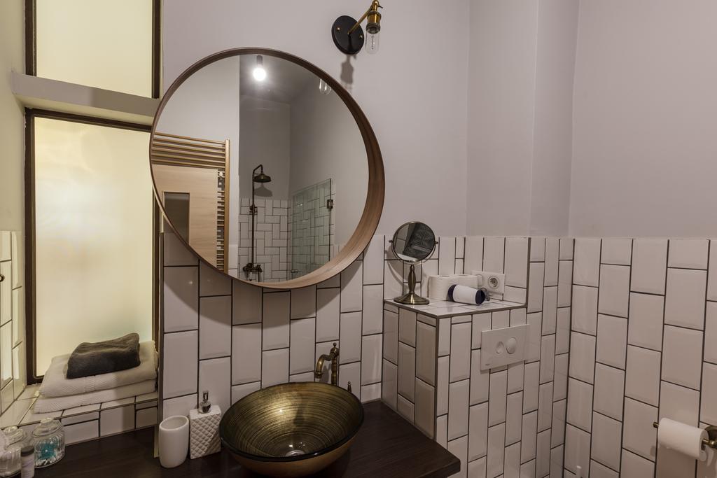 Baross Boutique Apartman Gyor Exterior photo